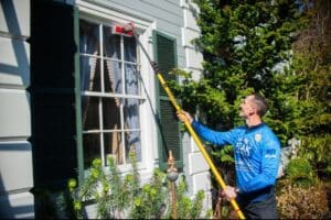 How Healthcare Facilities Maintain Hygienic, Professional Exteriors